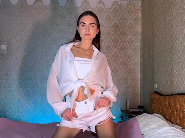 WhitleyClanin live cam on BongaCams