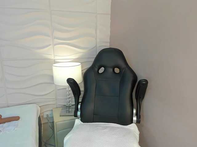 AteneaPercy live cam on BongaCams