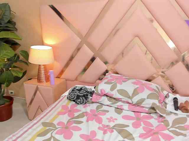 AteneaPercy's webcam live show