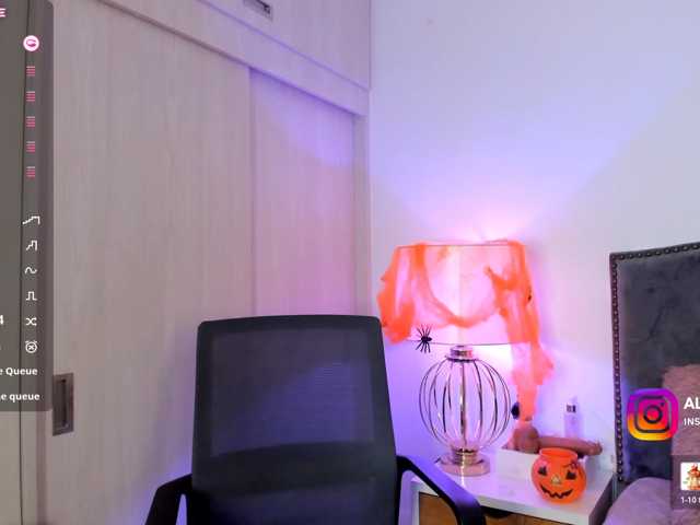 AlannaBlake live cam on BongaCams