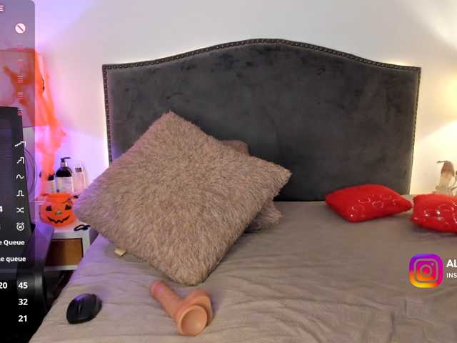 AlannaBlake live cam on BongaCams