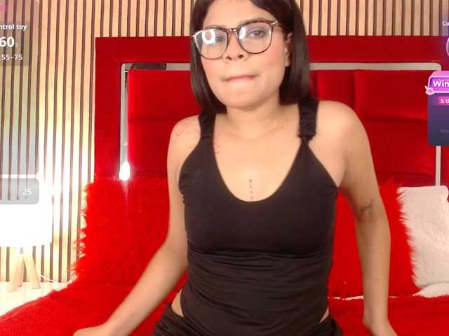 Amelia-26 live cam on BongaCams
