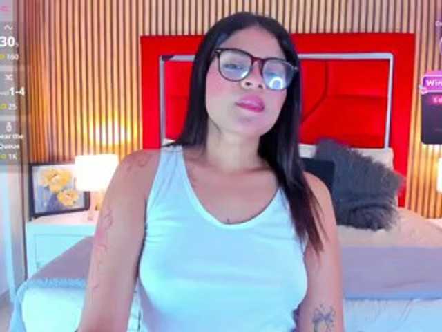 Amelia-26 live cam on BongaCams