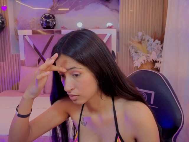 AUROORA-TAY live cam on BongaCams