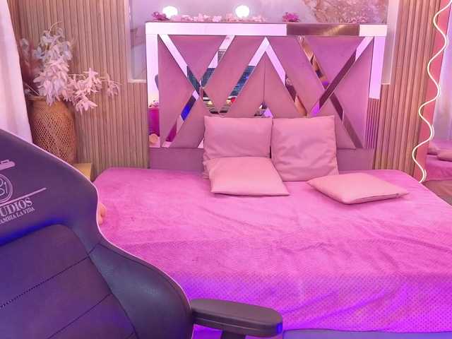 AUROORA-TAY live cam preview