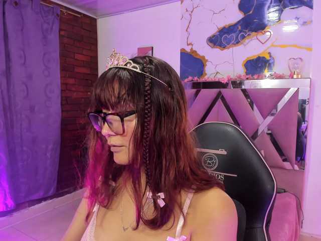 TEFFANNIA-TAY live cam on BongaCams