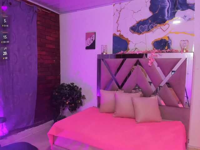 TEFFANNIA-TAY, en vivo ahora en BongaCams