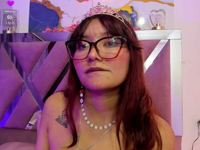 TEFFANNIA-TAY live cam on BongaCams