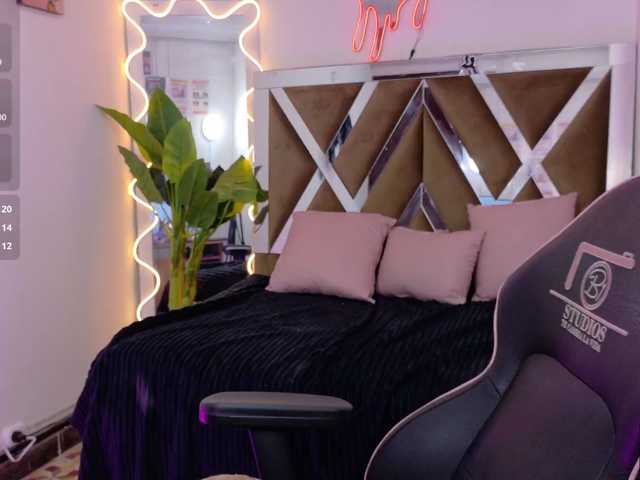 TEFFANNIA-TAY live cam on BongaCams