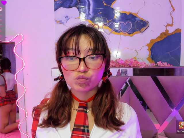 TEFFANNIA-TAY live cam preview