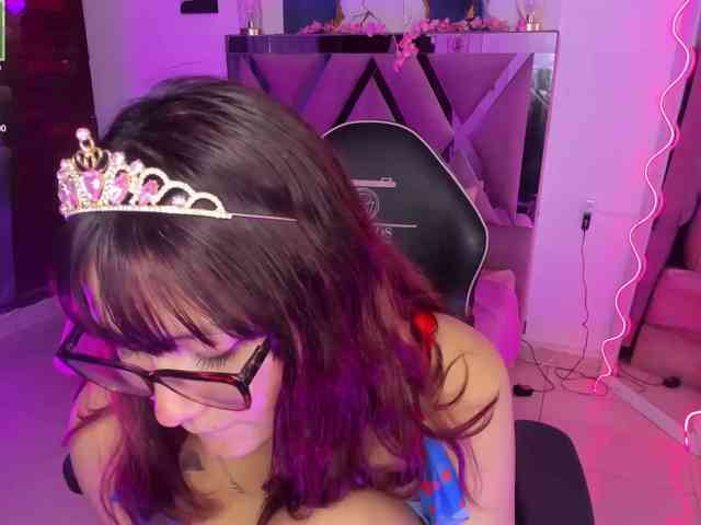 Modelo: TEFFANNIA-TAY