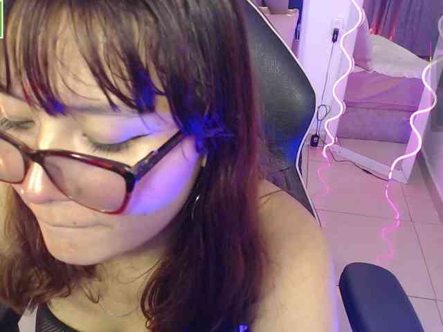 TEFFANNIA-TAY webcam