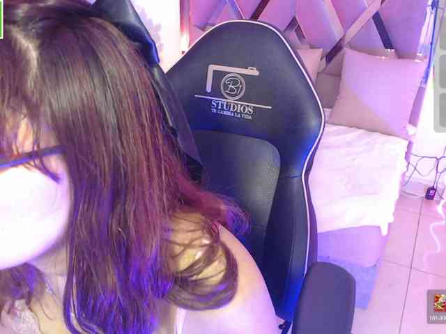 TEFFANNIA-TAY webcam
