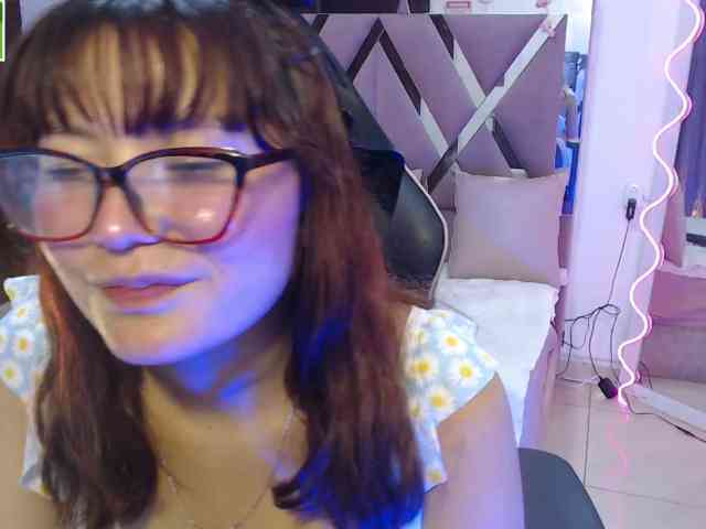 TEFFANNIA-TAY webcam