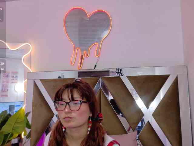 TEFFANNIA-TAY