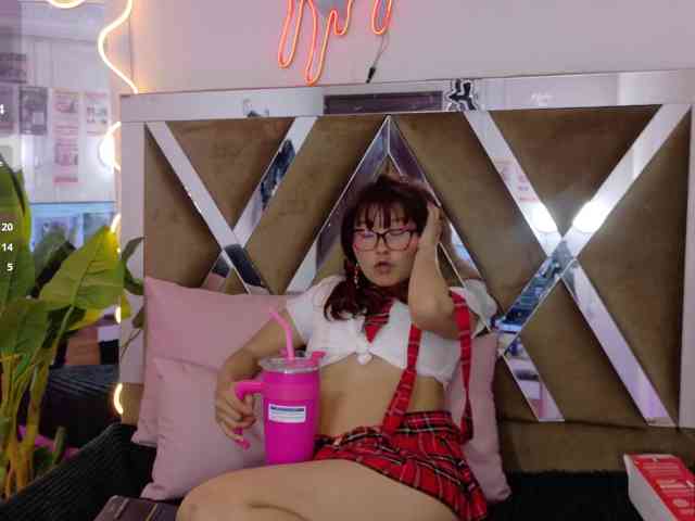 TEFFANNIA-TAY webcam