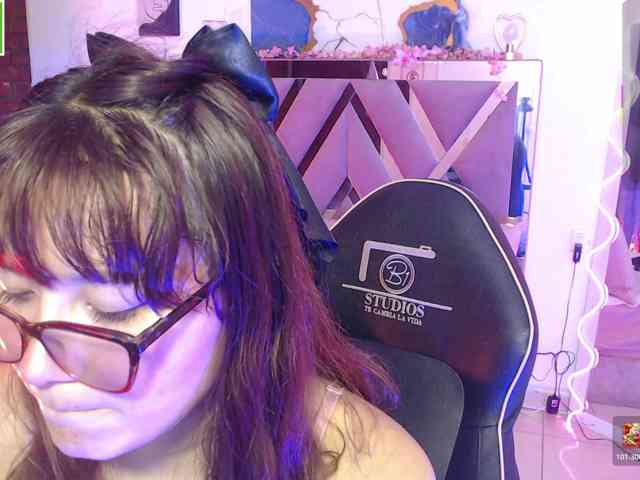 TEFFANNIA-TAY webcam