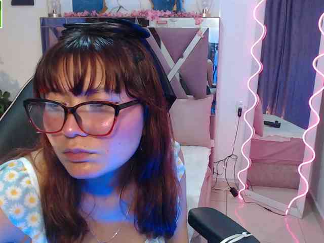 TEFFANNIA-TAY webcam