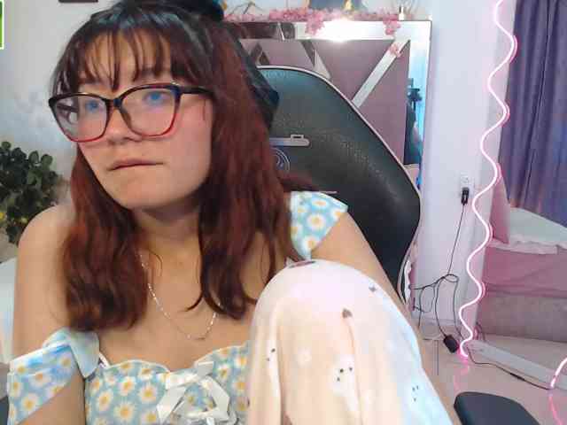 TEFFANNIA-TAY webcam