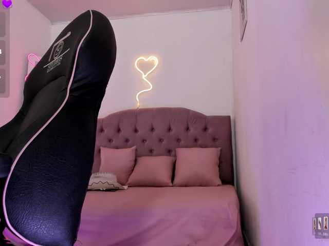 ZAAFIRA-TAY, en directo ahora en BongaCams