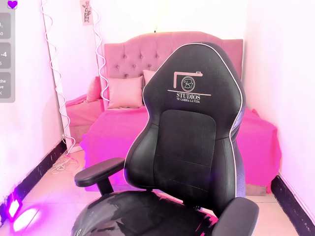 ZAAFIRA-TAY live cam on BongaCams