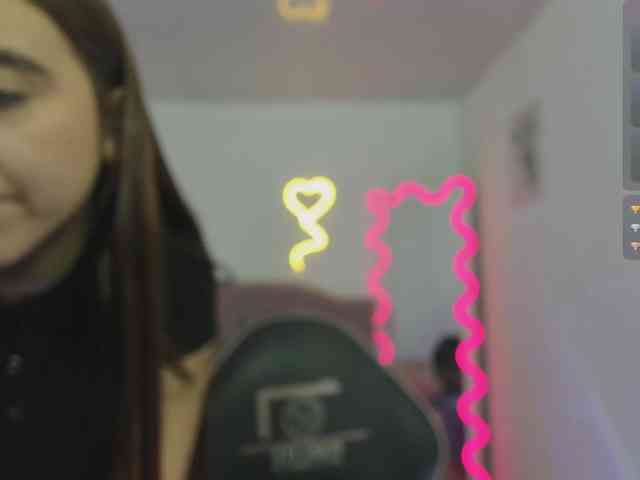 ZAAFIRA-TAY webcam