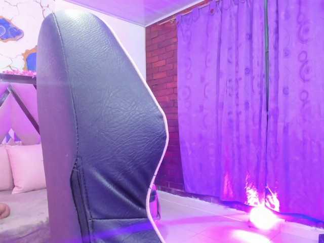 DULCEPEARL-TAY live cam on BongaCams