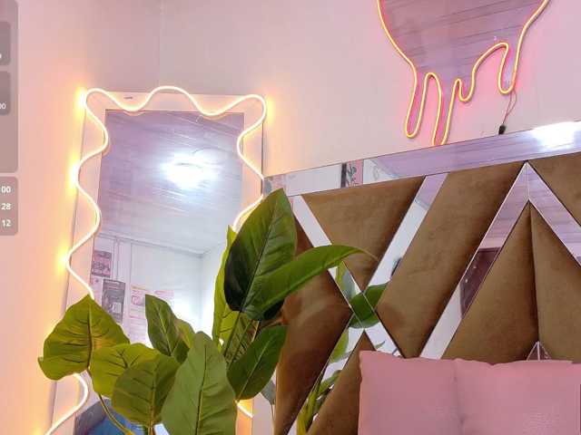 DULCEPEARL-TAY live cam on BongaCams