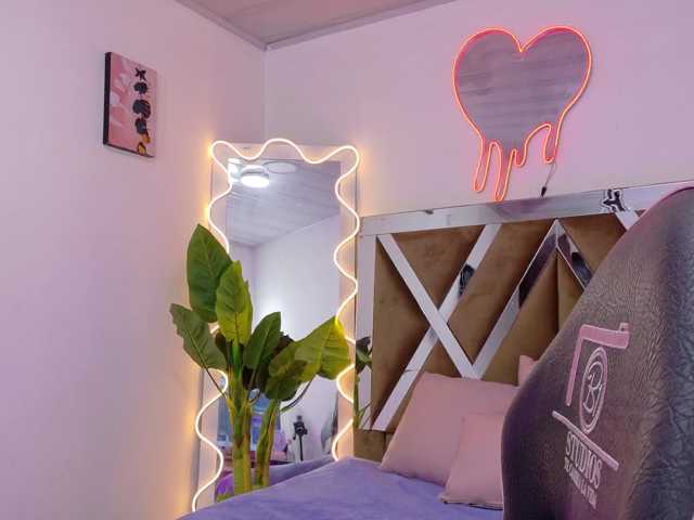 DULCEPEARL-TAY live cam on BongaCams