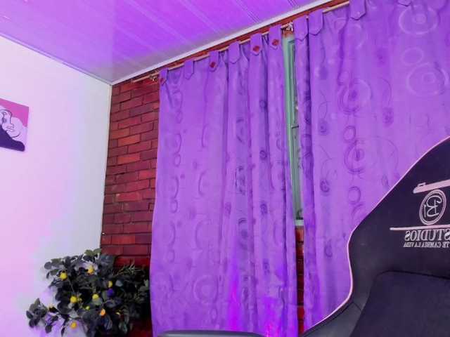 DULCEPEARL-TAY live cam on BongaCams