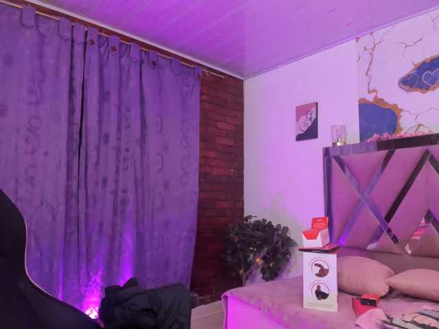 DULCEPEARL-TAY live cam on BongaCams