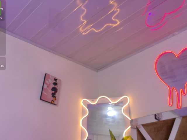 DULCEPEARL-TAY live cam on BongaCams