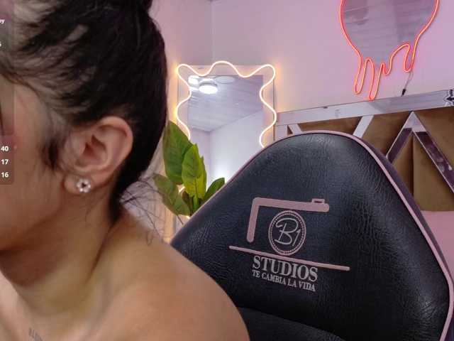 DULCEPEARL-TAY live cam on BongaCams