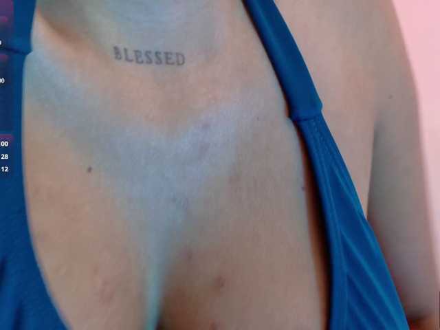 DULCEPEARL-TAY live cam on BongaCams