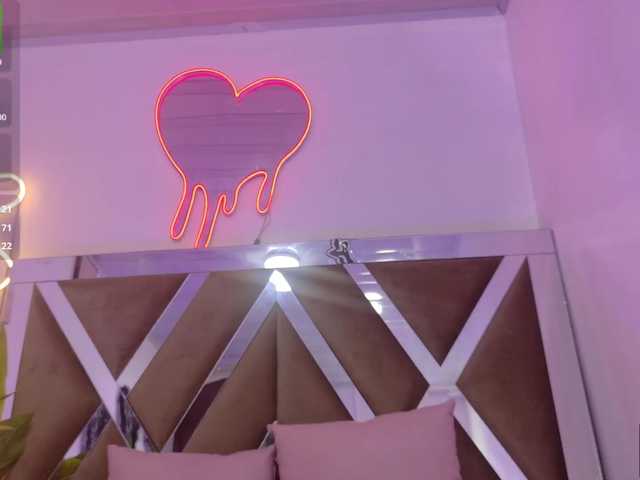 DULCEPEARL-TAY live cam on BongaCams