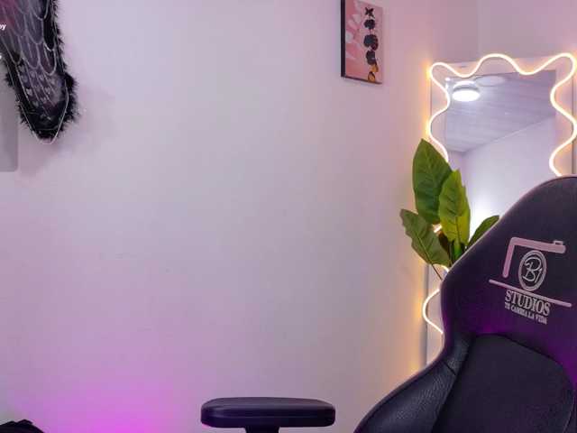 DULCEPEARL-TAY live cam on BongaCams