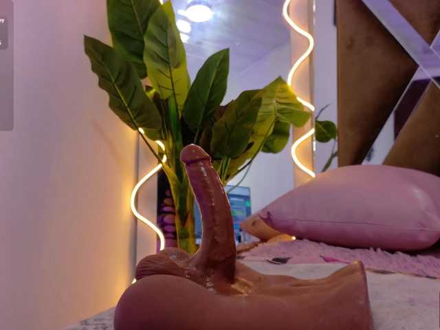 DULCEPEARL-TAY live cam on BongaCams