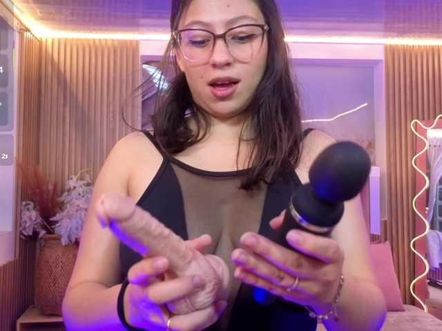 JENAYE-TAY live cam on BongaCams