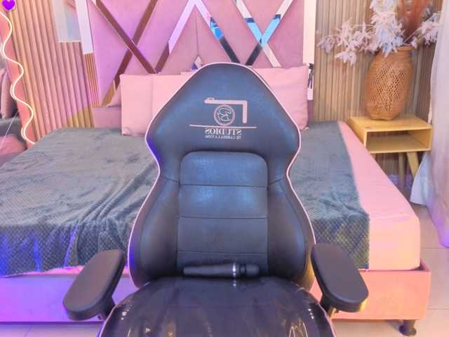JENAYE-TAY live cam on BongaCams
