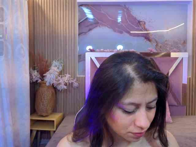 JENAYE-TAY webcam