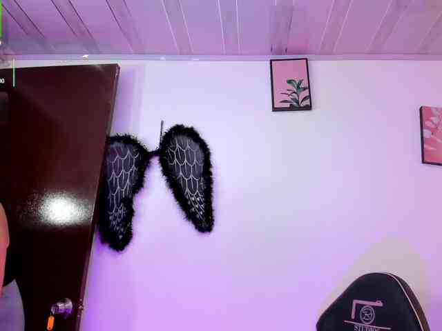 JENAYE-TAY webcam