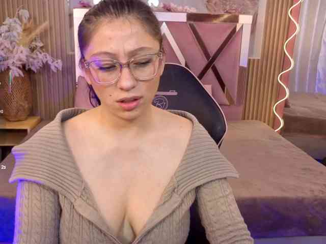 JENAYE-TAY