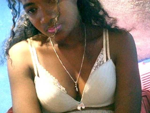 Claudia9 live cam on BongaCams
