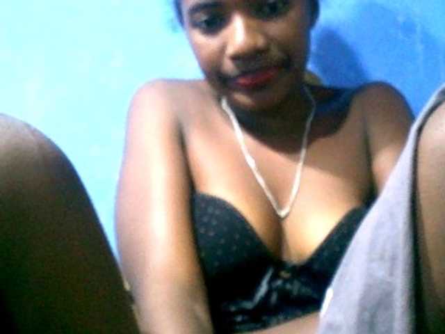 Claudia9 live cam on BongaCams
