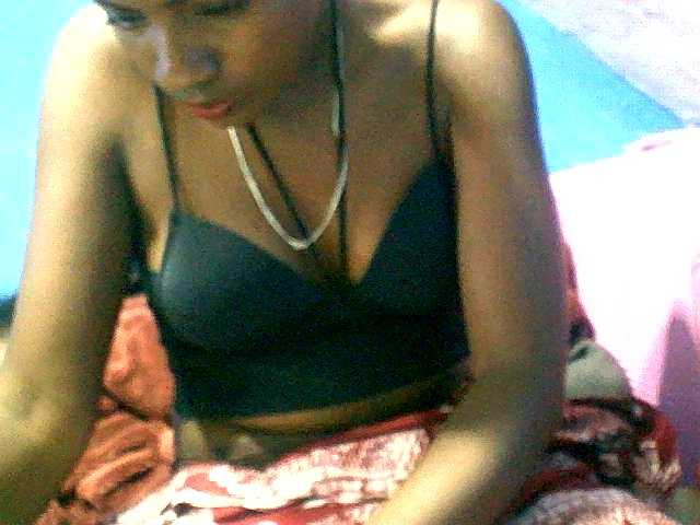 Claudia9 live cam on BongaCams