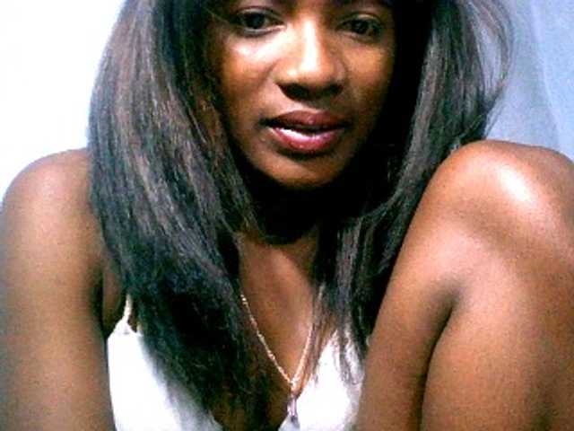 Claudia9 live cam preview