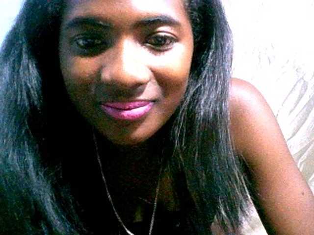 Claudia9 live cam preview