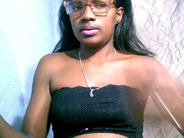Claudia9 live cam on BongaCams