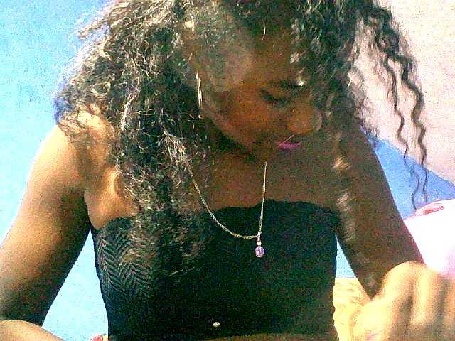 Claudia9 live cam on BongaCams