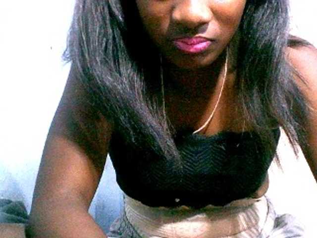 Claudia9 live cam on BongaCams